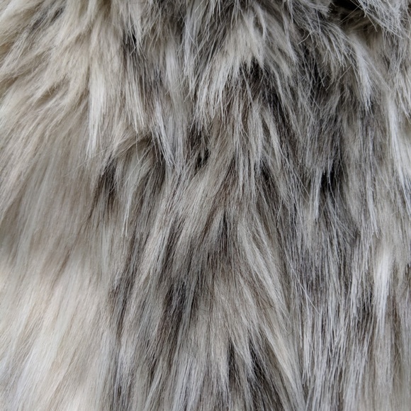 Andrew Marc Women's Faux Fur Coat - Picture 4 of 7